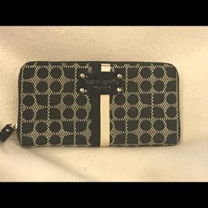 Kate Spade zip around wallet